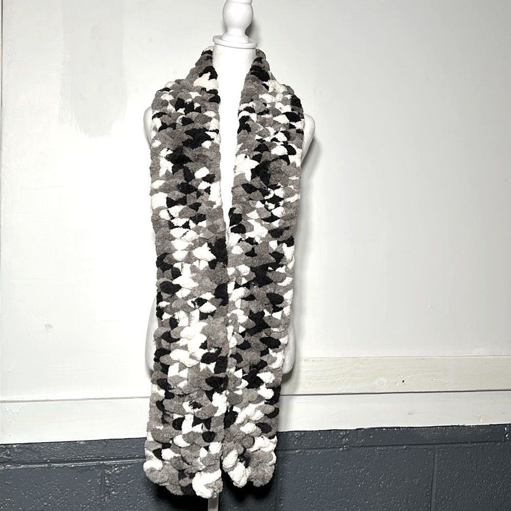 Handmade finger knit scarf